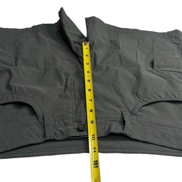 Eddie Bauer Green Nylon Outdoors Camping Hiking Shorts Gorpcore Size 8 - Picture 9 of 11